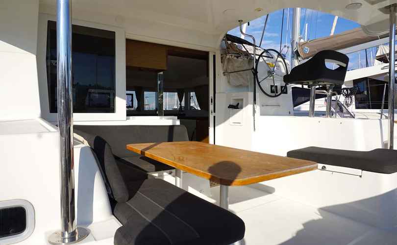 Lagoon 40