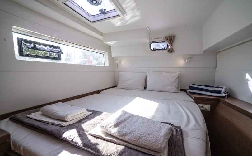 Lagoon 40