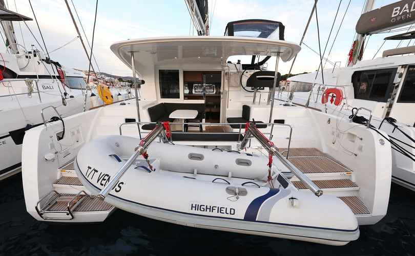Lagoon 40