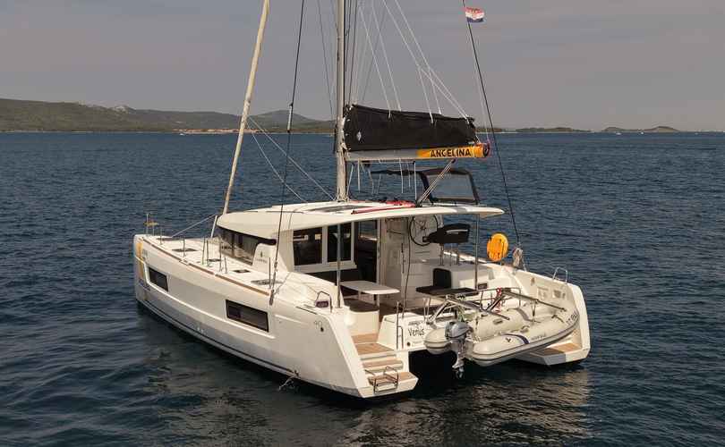 Lagoon 40