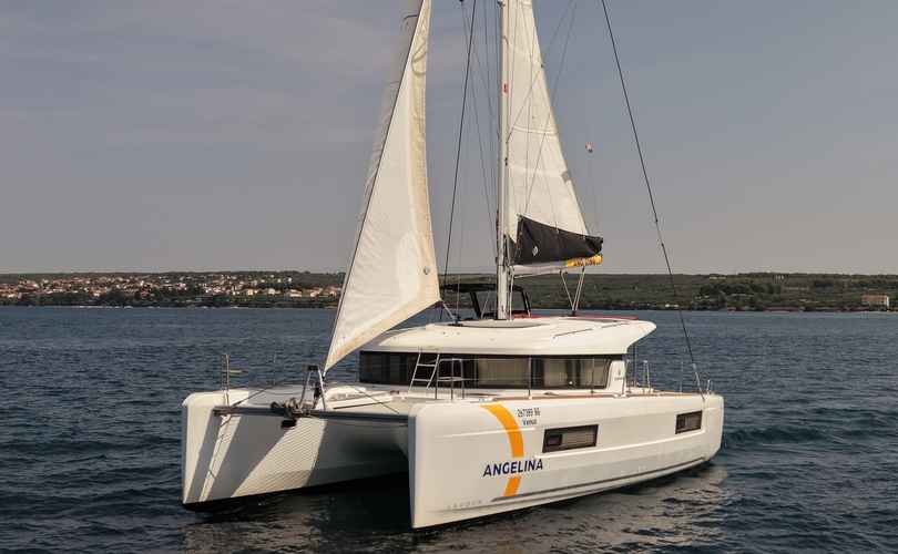 Lagoon 40