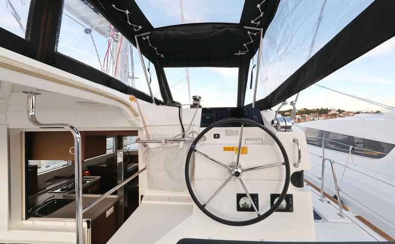 Lagoon 40