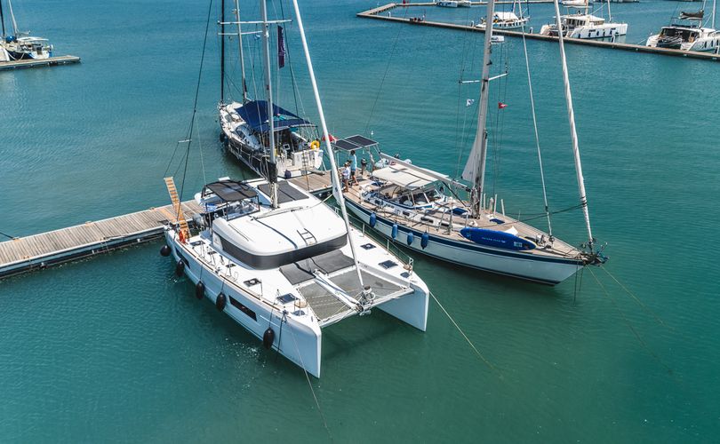 Lagoon 40