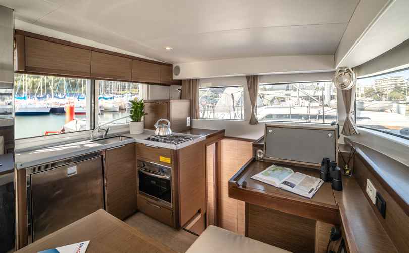 Lagoon 40