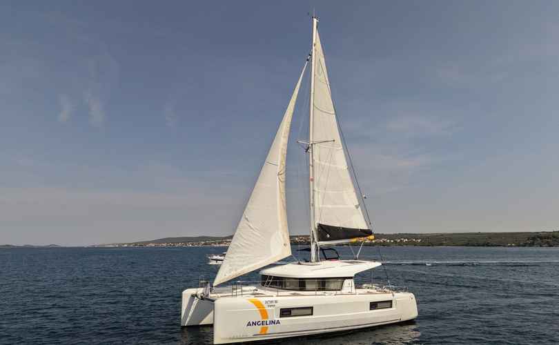 Lagoon 40