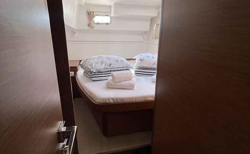 Lagoon 40