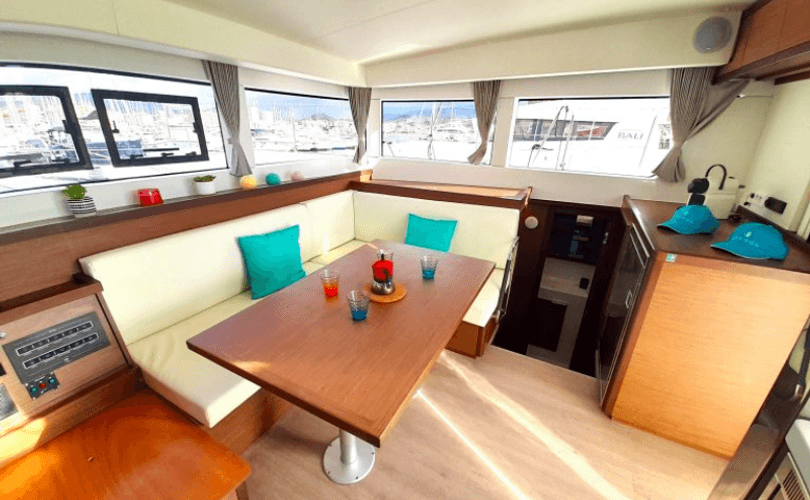 Lagoon 40