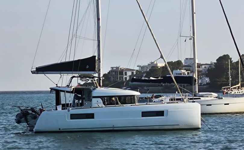 Lagoon 40