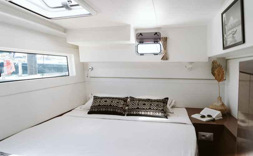 Lagoon 40