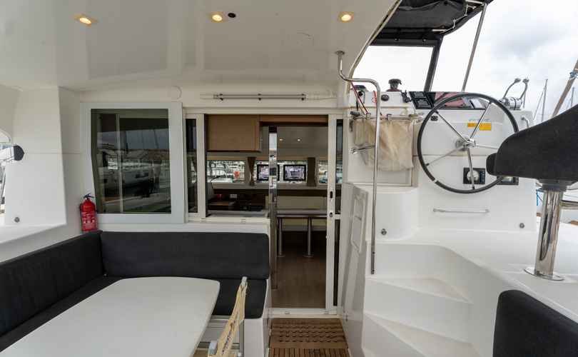 Lagoon 40