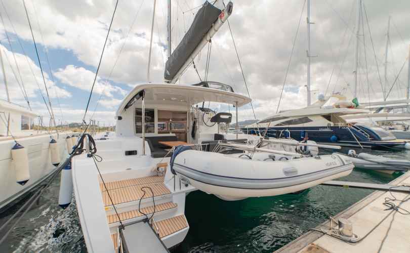 Lagoon 40