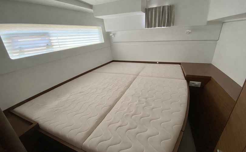 Photo Lagoon 40 (2020)