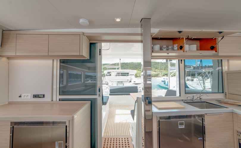 Lagoon 40