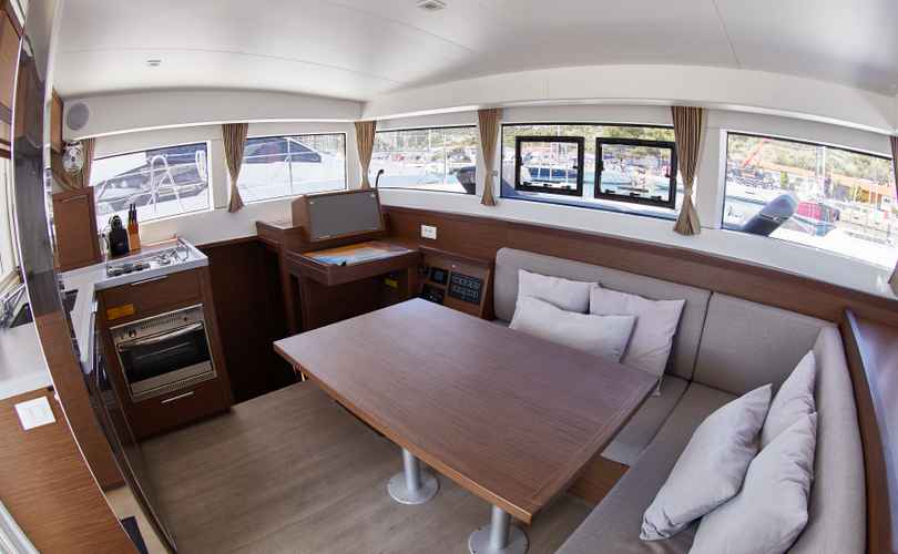 Lagoon 40