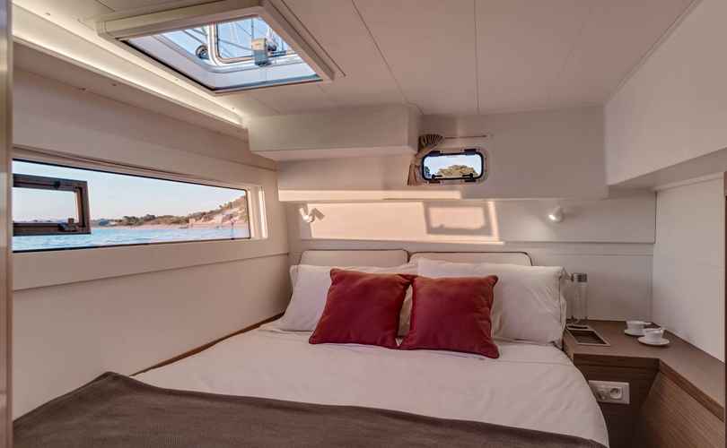 Lagoon 40