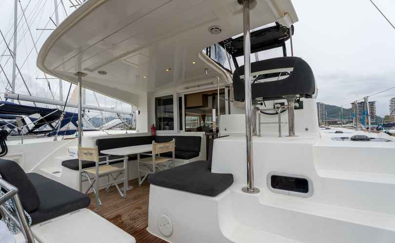 Lagoon 40
