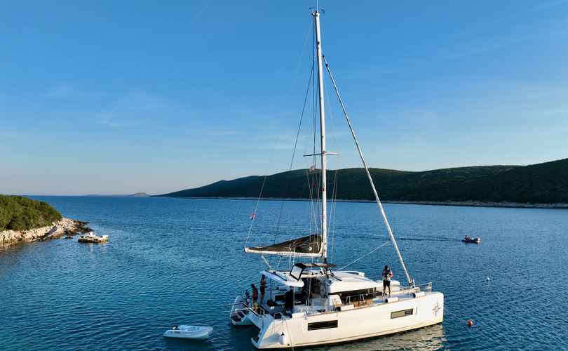 Lagoon 40