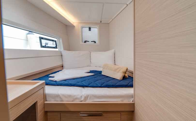 Lagoon 40