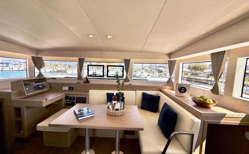 Photo Lagoon 40 (2025)