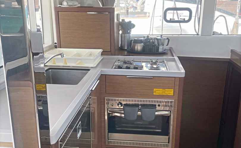 Lagoon 40