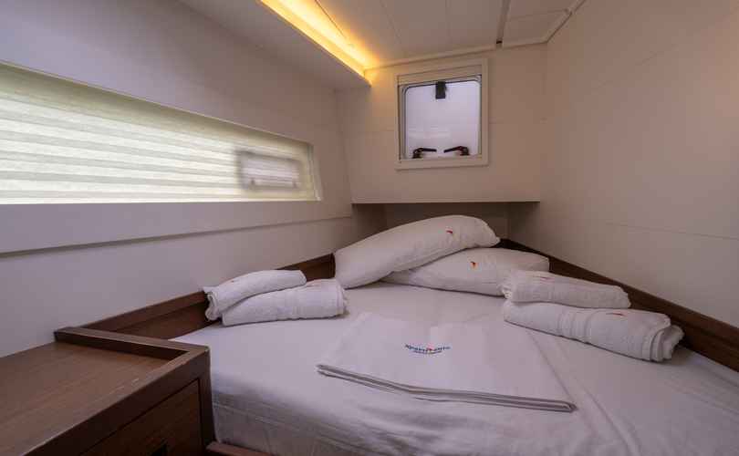 Lagoon 40