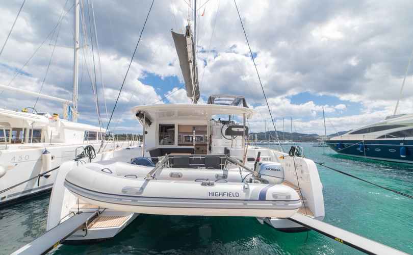 Lagoon 40
