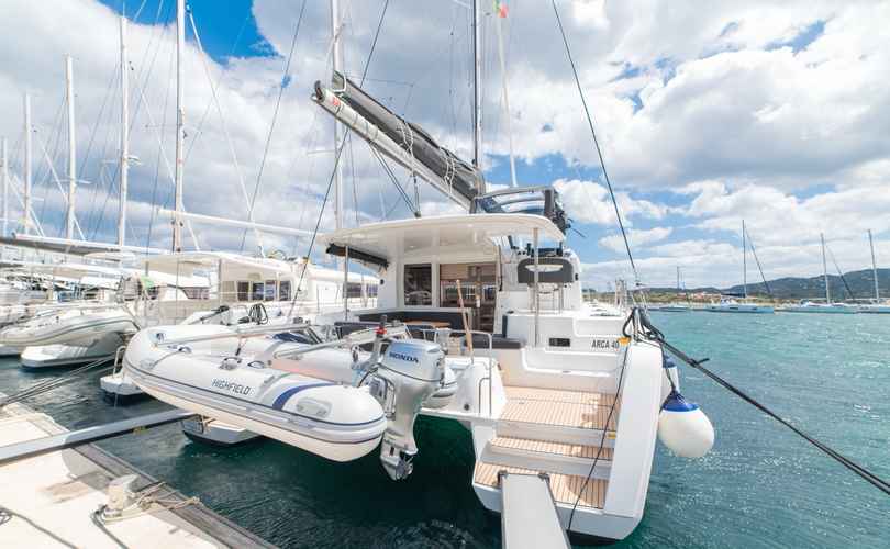 Lagoon 40