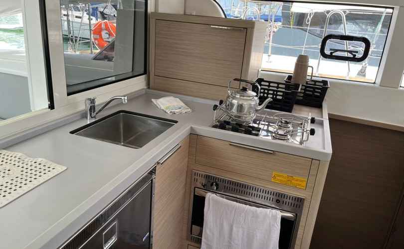 Lagoon 40