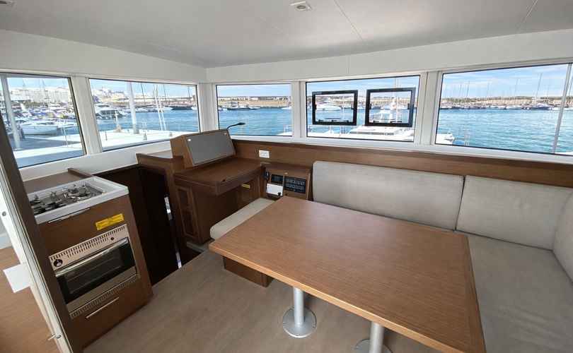 Photo Lagoon 40 (2020)