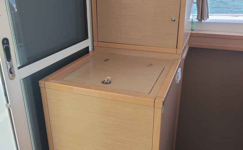 Photo Lagoon 400 (2018)