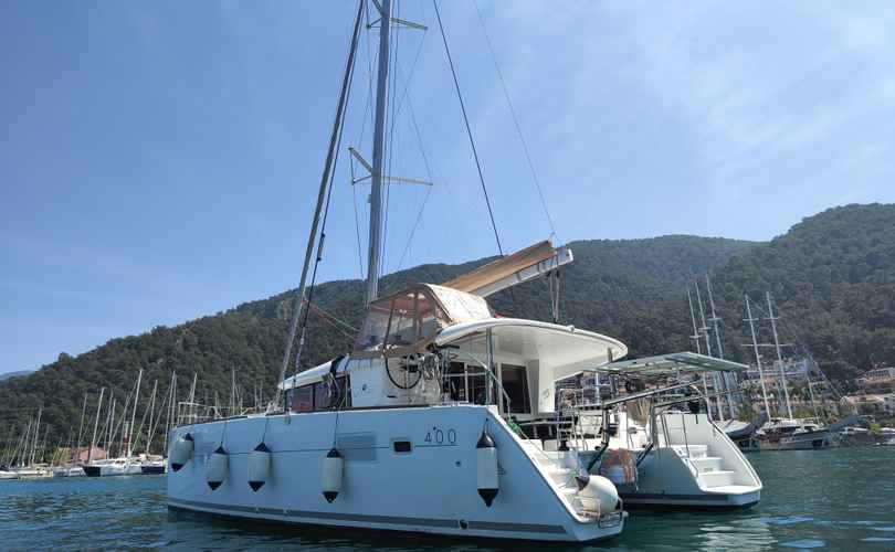 Photo Lagoon 400 (2018)