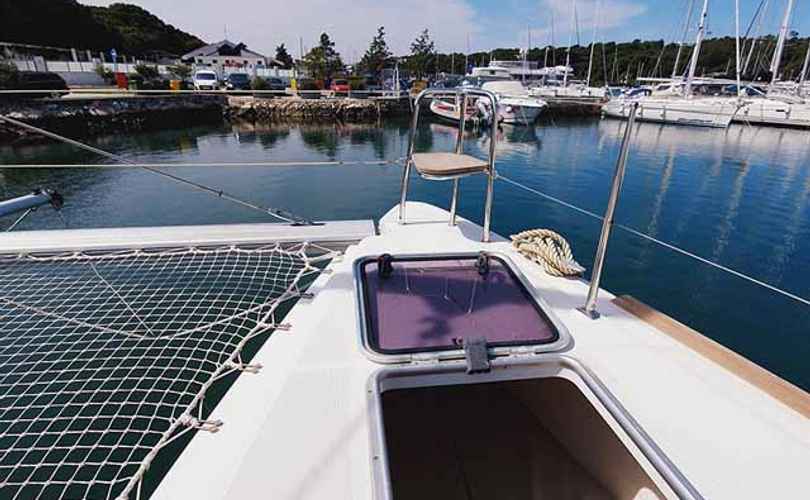 Lagoon 400