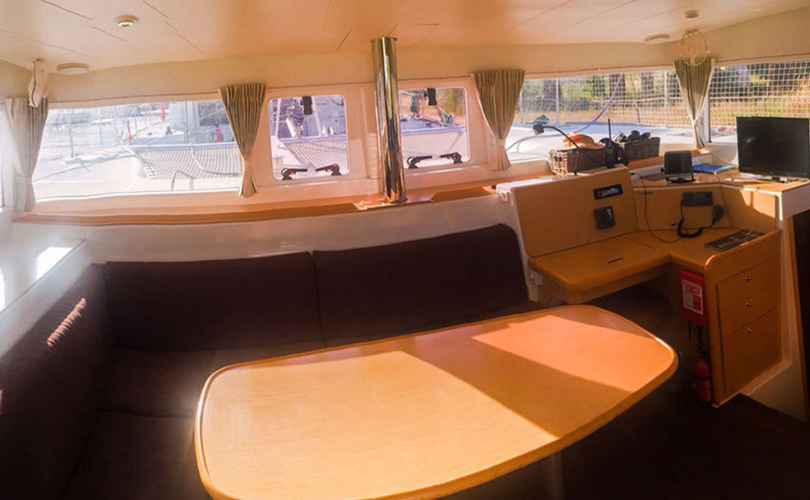 Lagoon 400