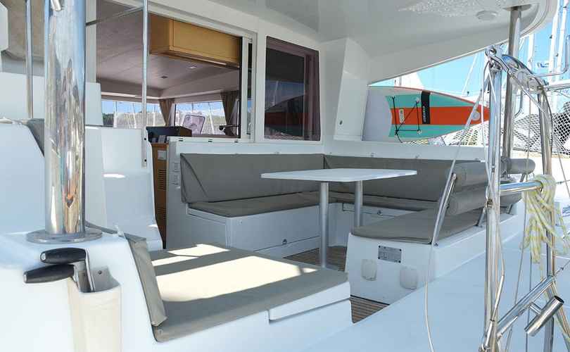 Lagoon 400 S2