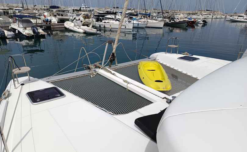 Lagoon 42