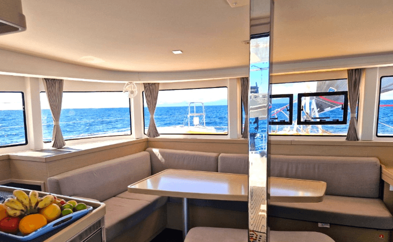Lagoon 42