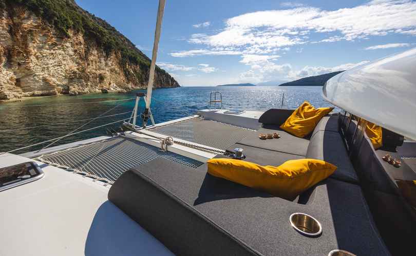Lagoon 42