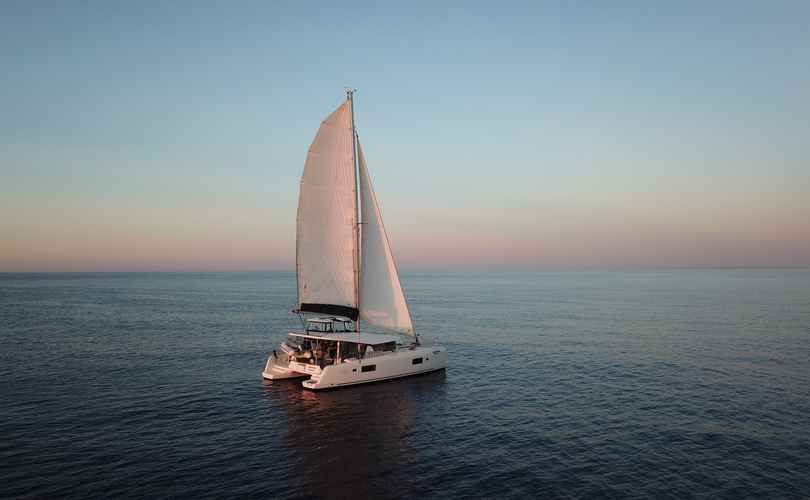Lagoon 42