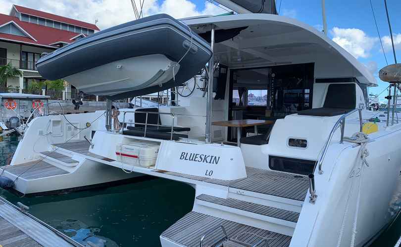 Lagoon 42