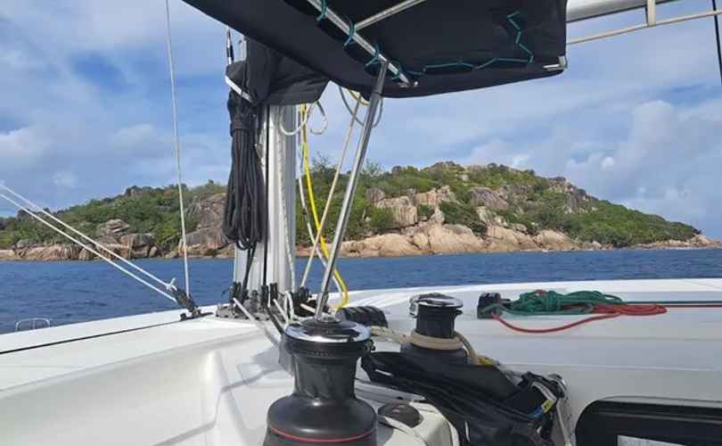 Lagoon 42