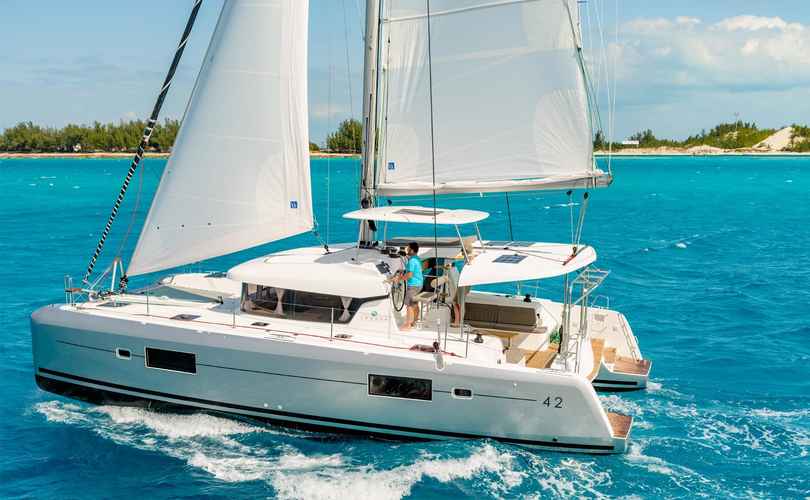 Lagoon 42