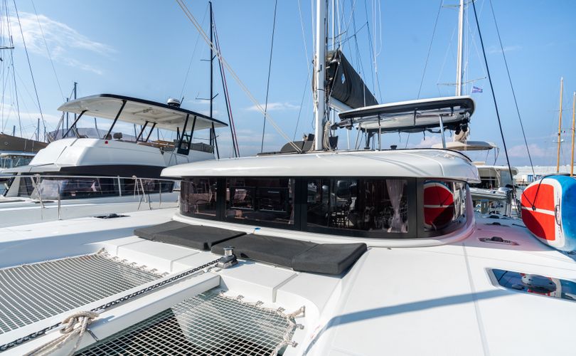 Lagoon 42