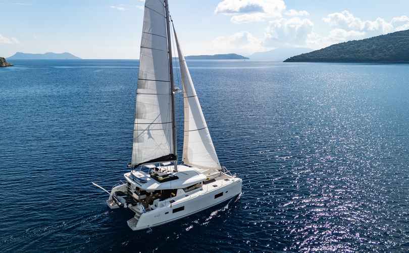 Lagoon 42