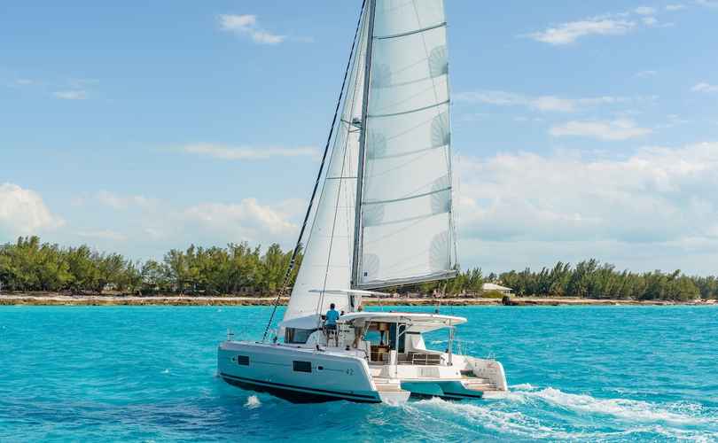 Lagoon 42