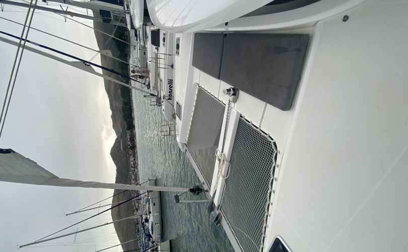 Lagoon 42