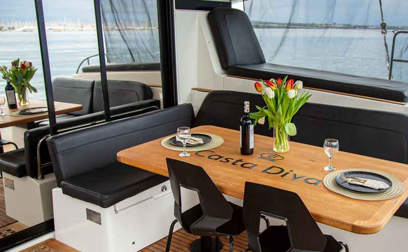 Lagoon 42
