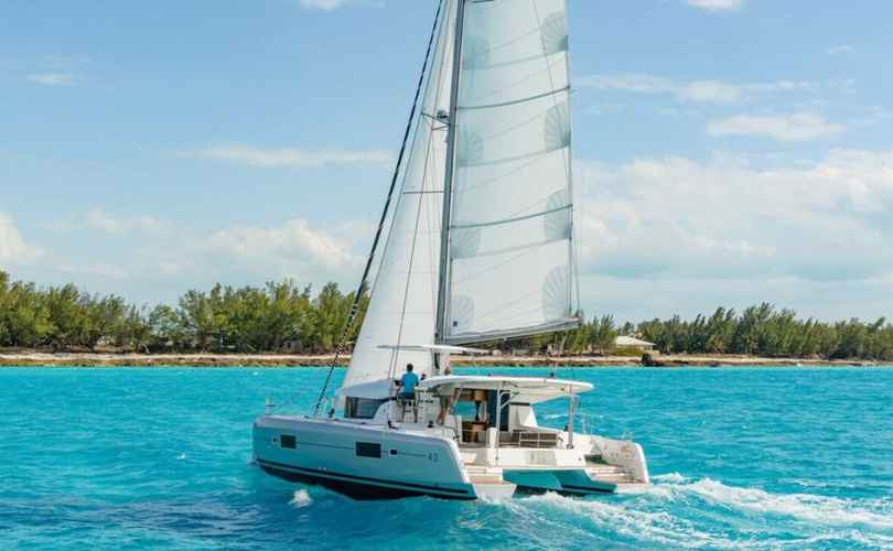 Lagoon 42