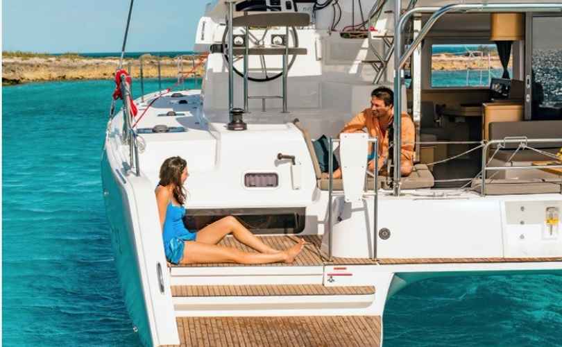 Lagoon 42