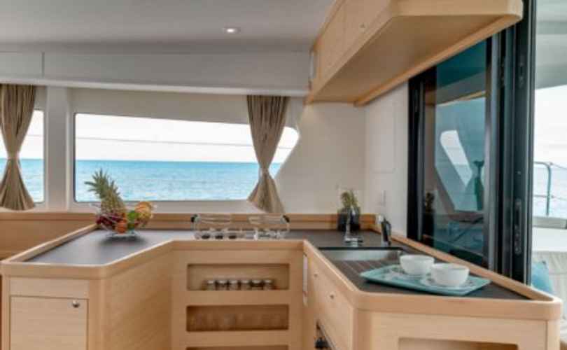 Lagoon 42