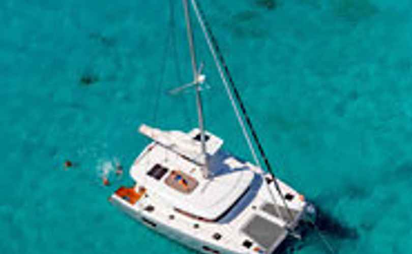 Lagoon 42